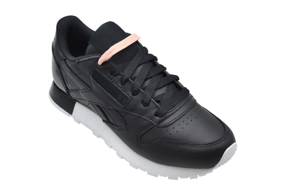 Reebok CL LTHR Matte Shine black/white/coral